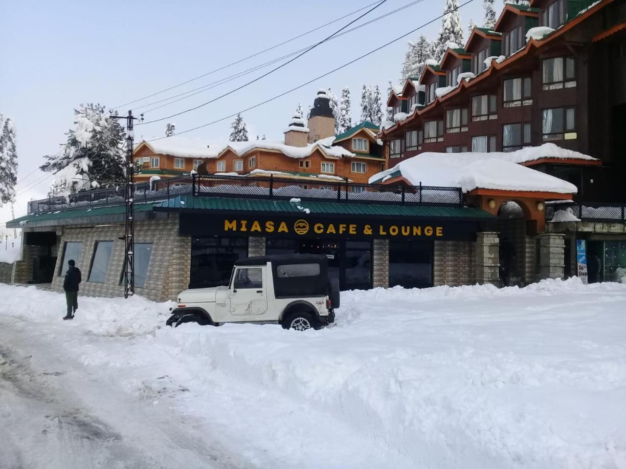 JAMMU AND KASHMIR Hotel Hilltop Gulmarg מראה חיצוני תמונה